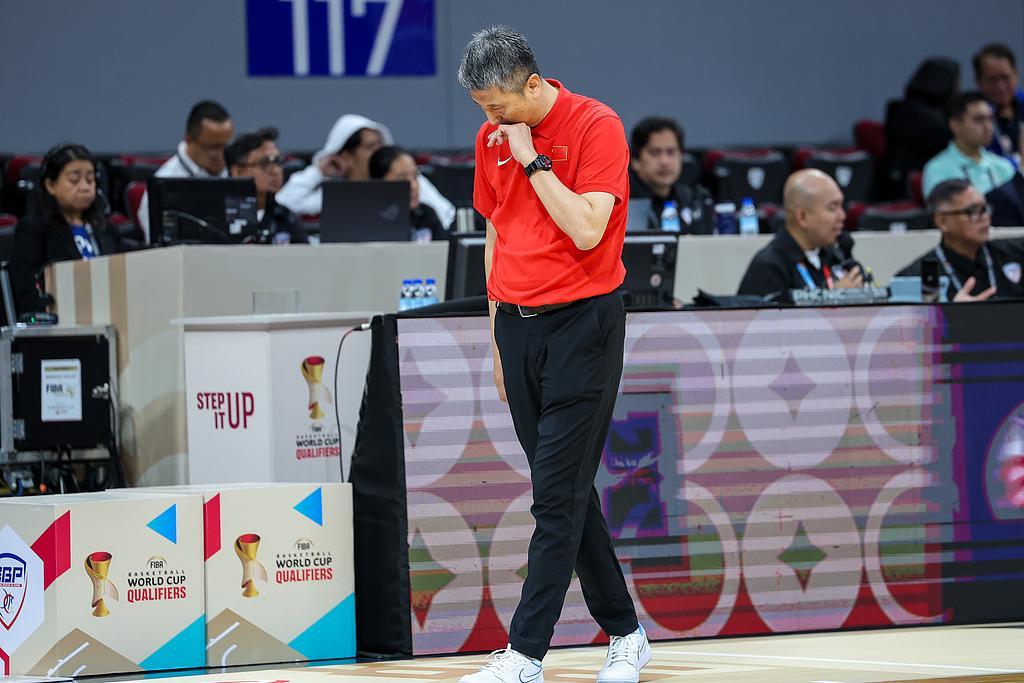 8868体育官网-中国男篮赢球却仿佛回到了老路！杨毅：不理解身高竟比中国台北低