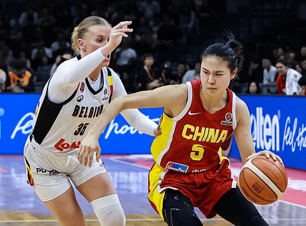 8868体育足球直播免费看-输比利时！韩乔生一针见血，付政浩直指后场断层，阵容配置陷无奈